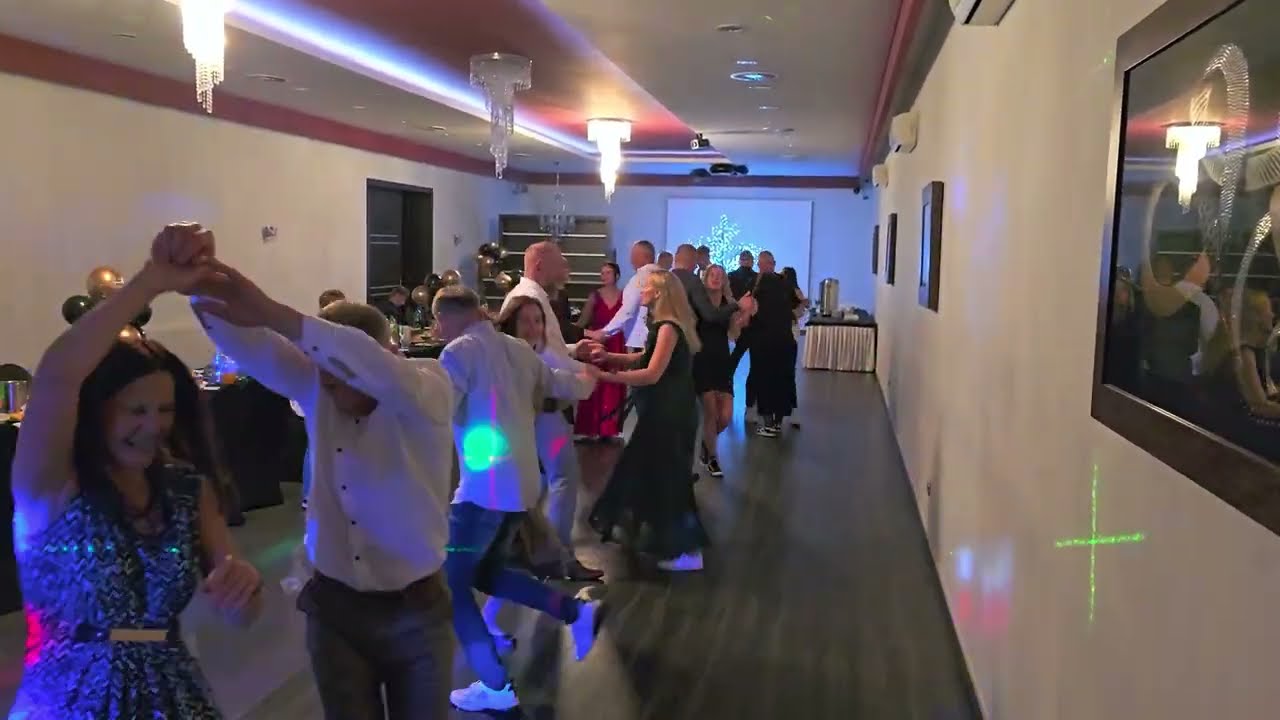 Krótki filmik z wczorajszej 18-tki.