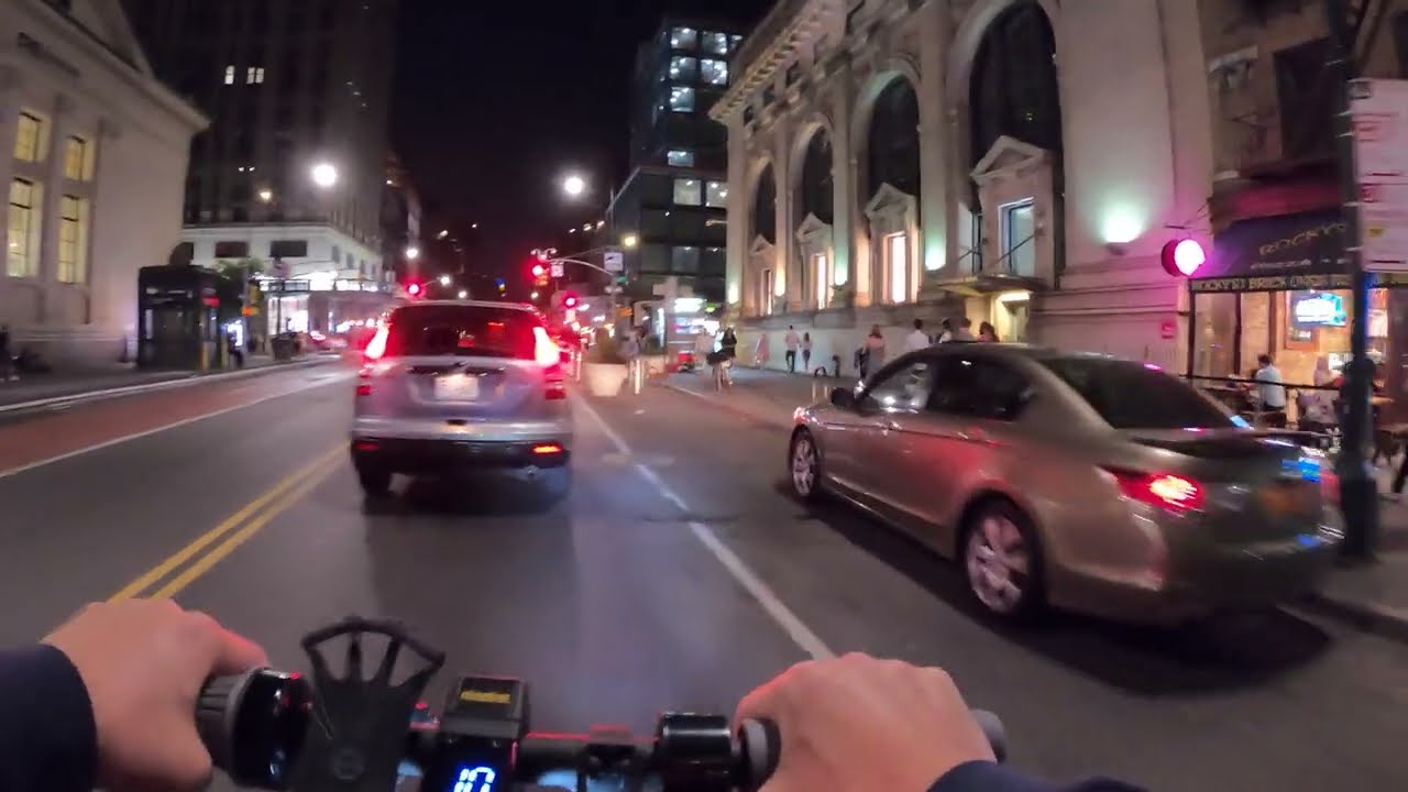 NYC Late Saturday Night E-Scooter Ride from Little Island to Queens