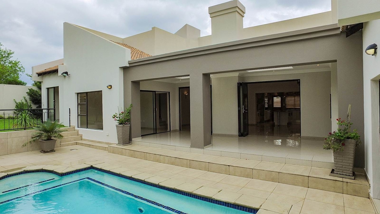 3 Bedroom House for sale in Gauteng | Johannesburg | Fourways Sunninghill And Lonehill  |