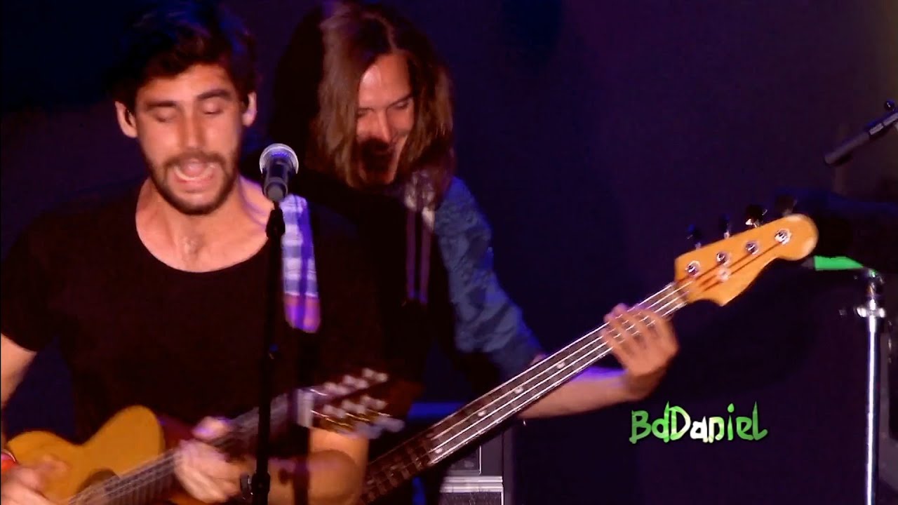 Alvaro Soler - Volar (Live) Share Festival