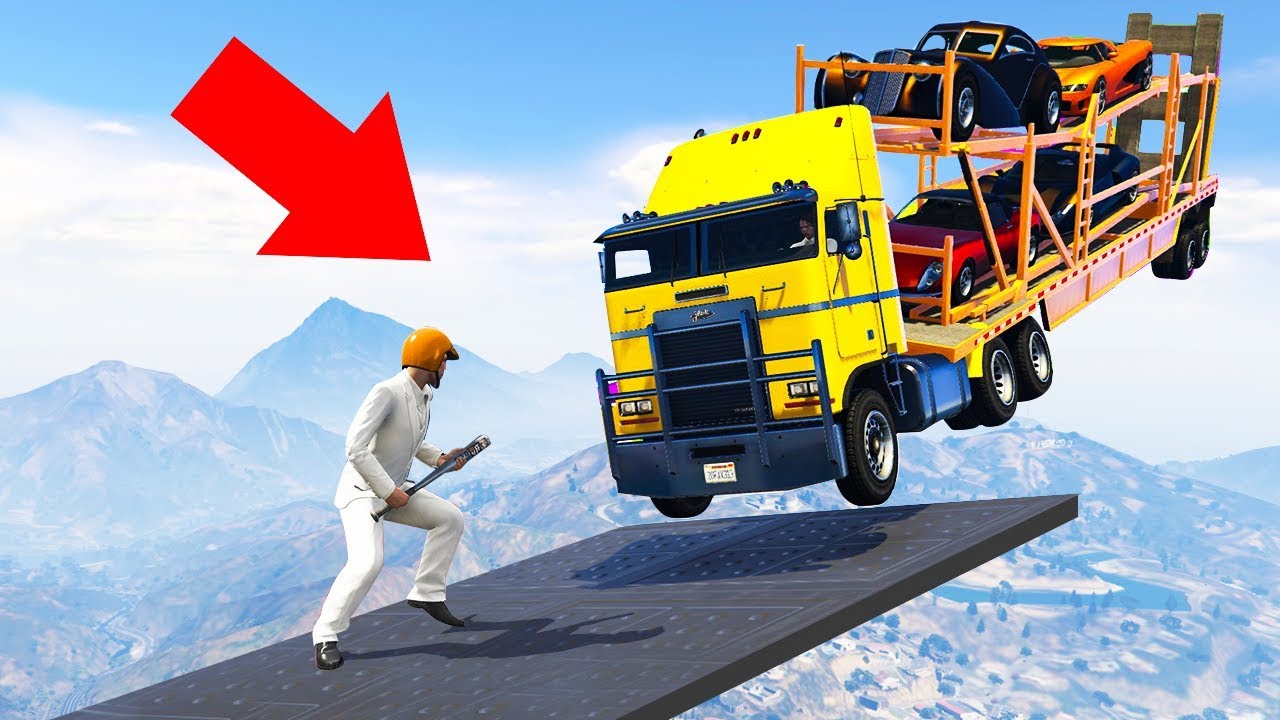 CAN YOU DODGE THE MASSIVE TRUCKS? (GTA 5 Minigames)
