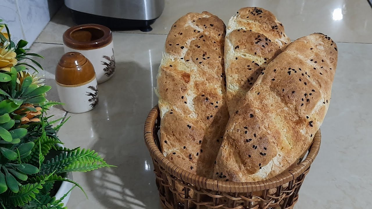خبز بدون غلوتين خفيف بزاف لكان جربوه تولو  معتمدين عليه