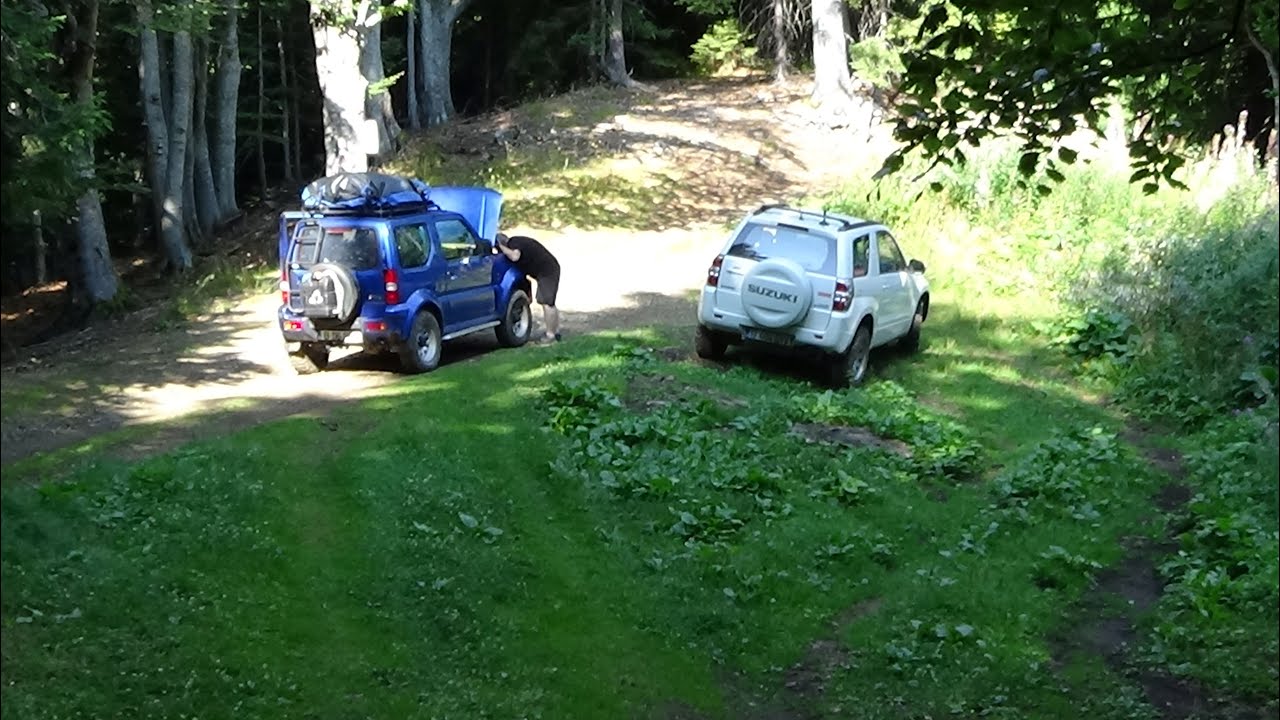 Suzuki Jimny & Grand Vitara, Off Road, Rocky Roads, Steep Climbs
