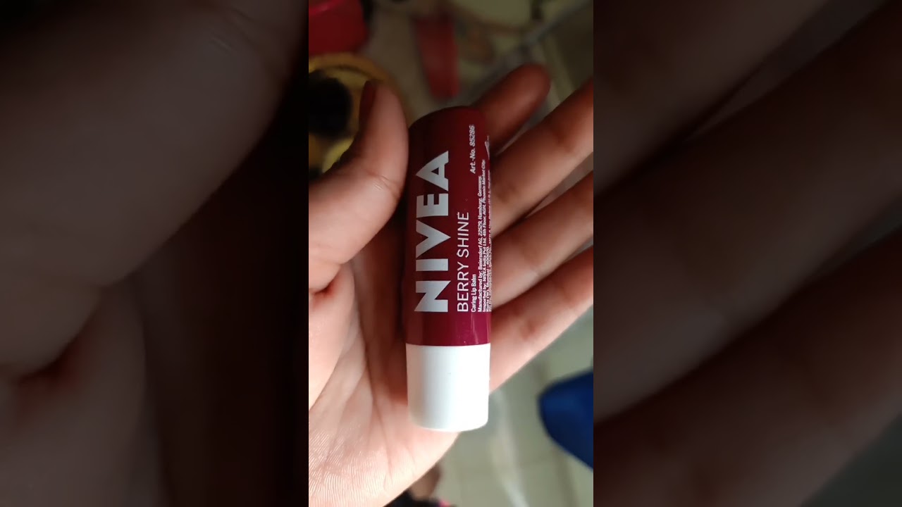 Nivea fruity lip balm (Berry shine)