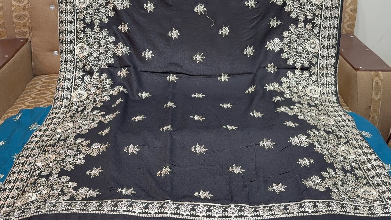 Sale🔥 Sale🔥 Sale🔥 On Bareeze Karandi 3pc Suits 💖 