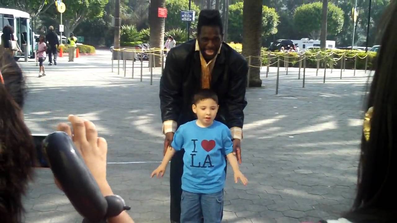 Universal studio Hollywood Street Performer flat top