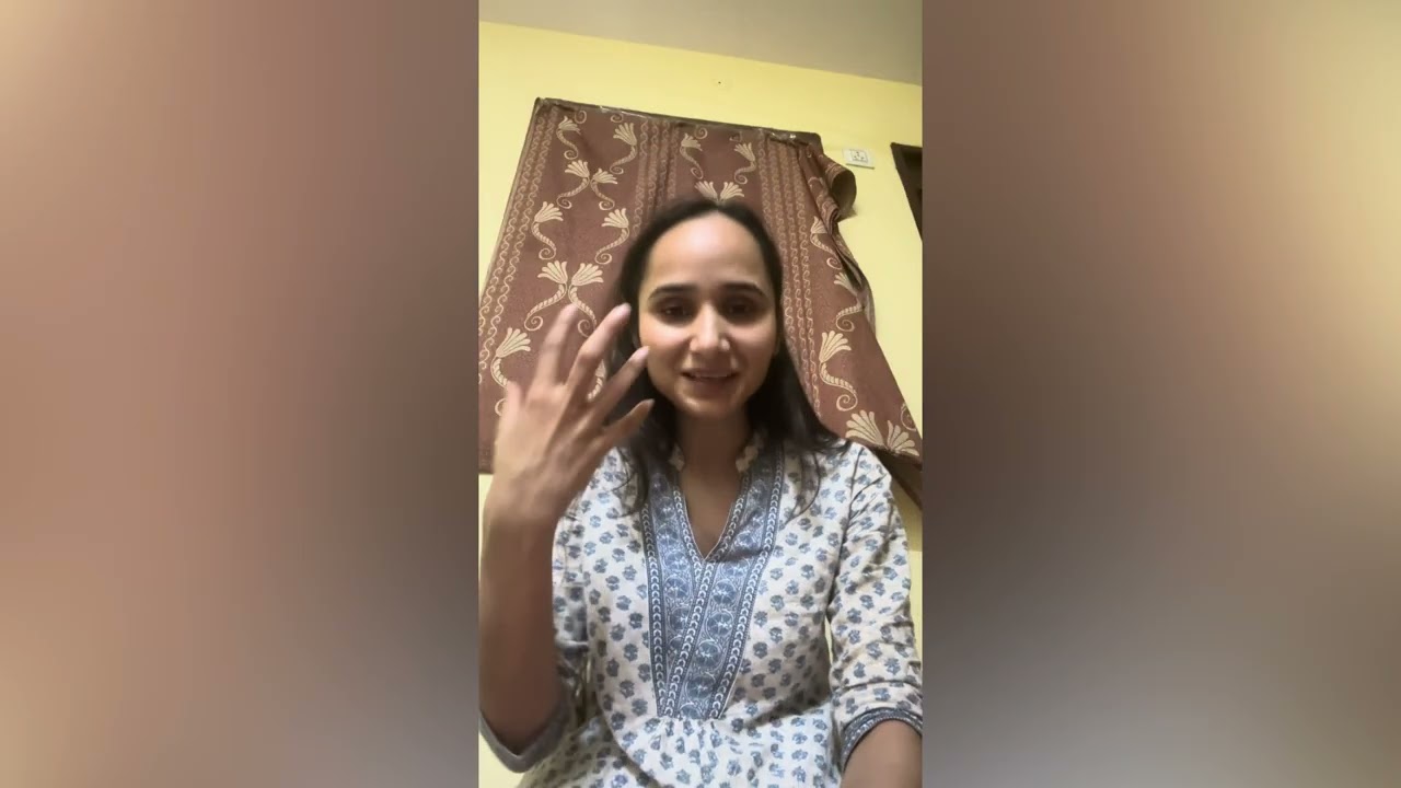 वह छोटी लड़की, मेरी ही परछाईं