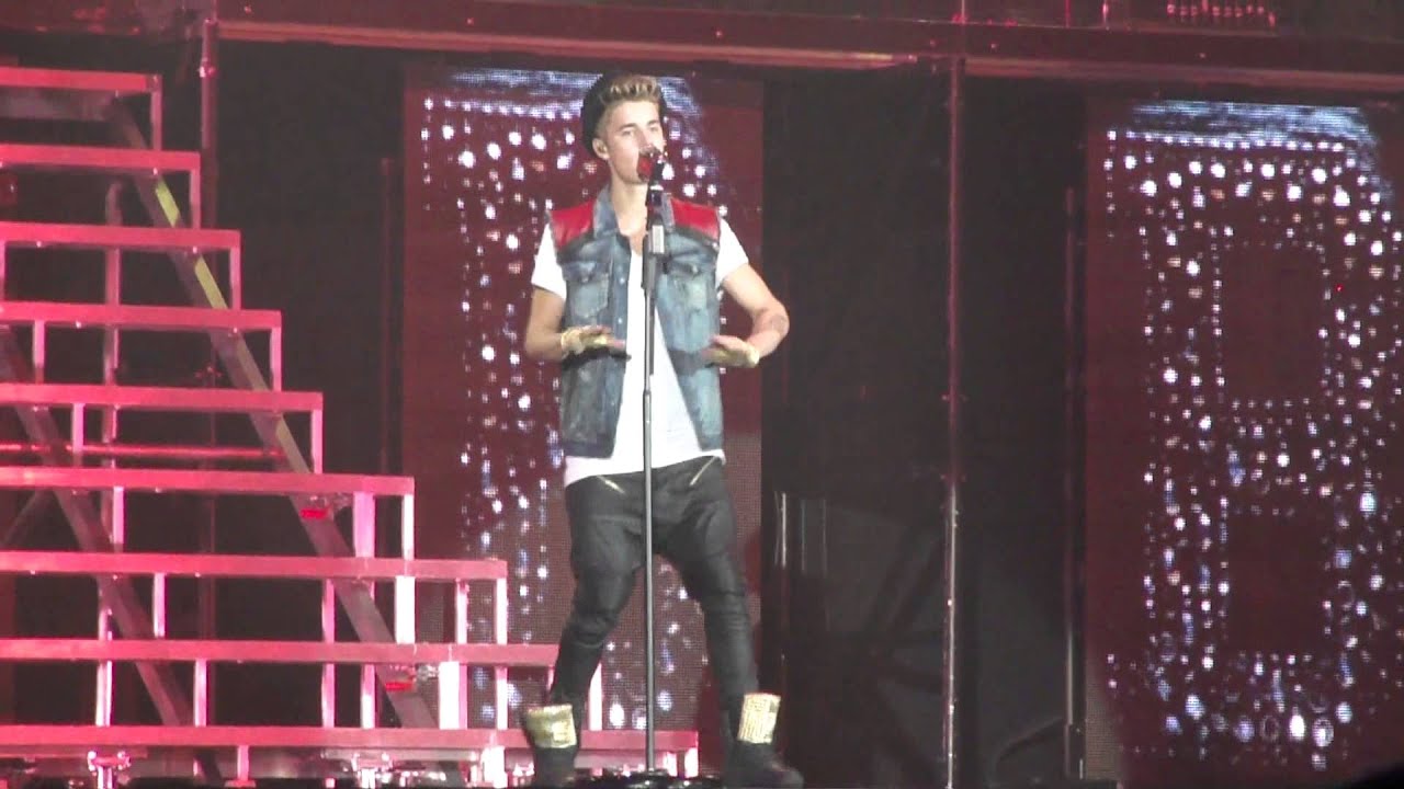 Justin Bieber - Pittsburgh Believe Tour 2012 - Die in Your Arms