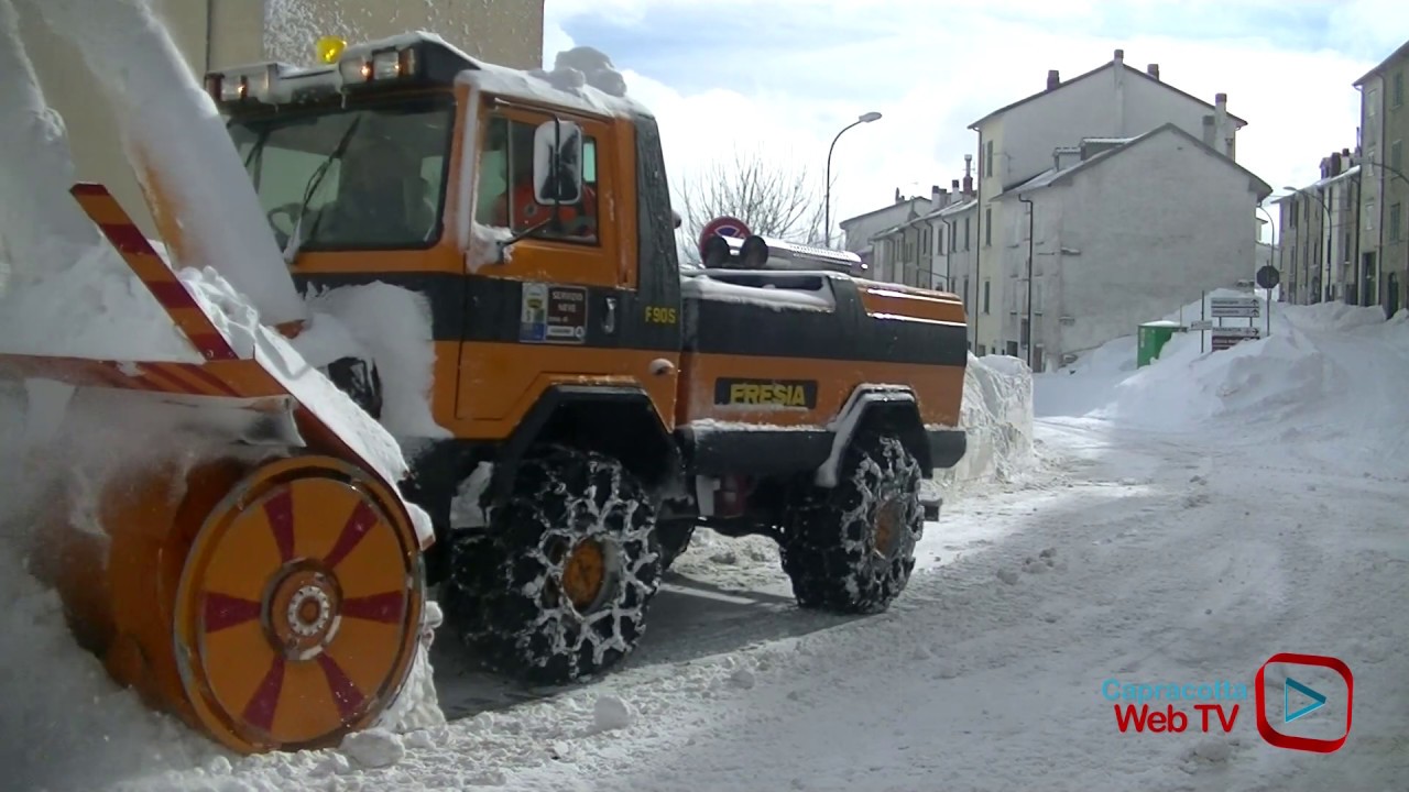 Capracotta 2019. Bufera di neve. Snowstorm (HD1080p)