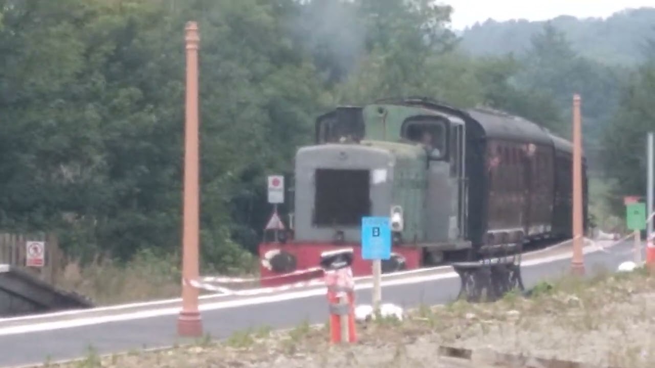 Diesel arrival at Abergwili Junction