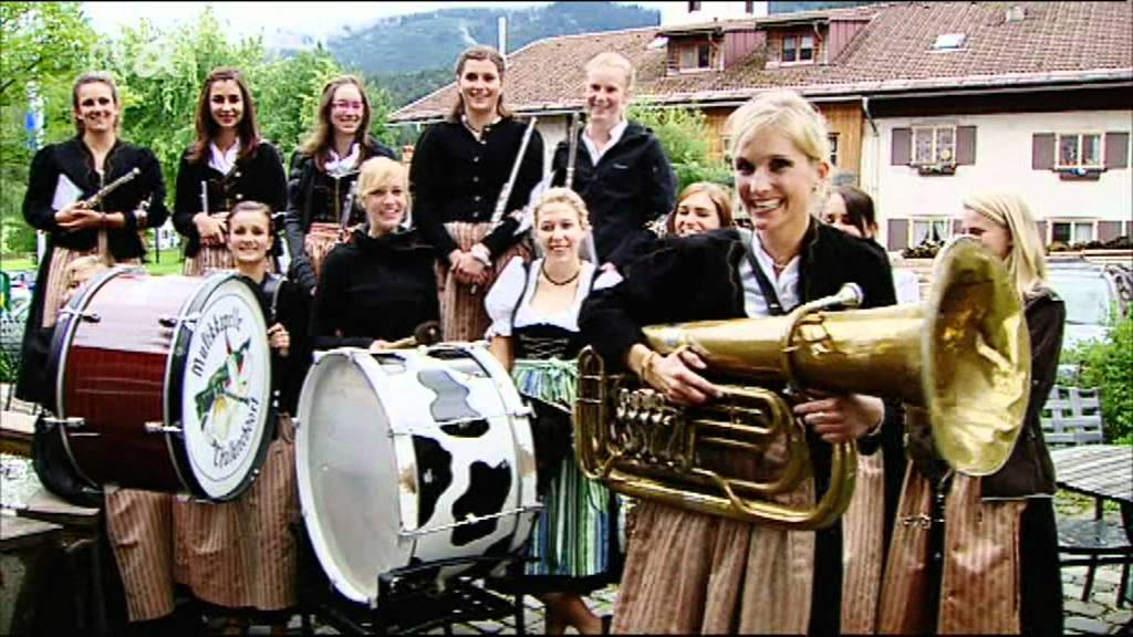 Musikfest Oberstaufen 2011: Rekordversuch - die größte Frauenblaskapelle der Welt