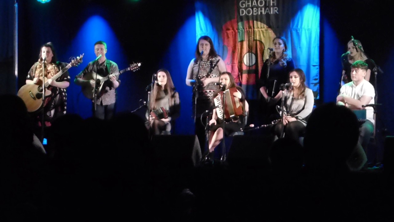 An Crann Óg - Fuígfidh Mise An Baile Seo - Scoil Gheimhridh Ghaoth Dobhair 2016