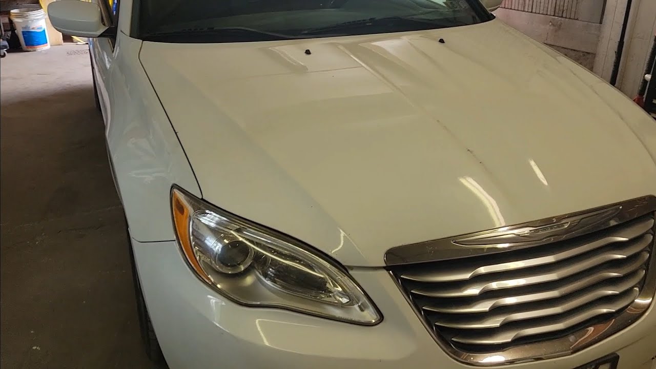 Задняя опора двигателя Chrysler 200. Самая сложная из четырёх опор, но вполне выполнимая на земле.