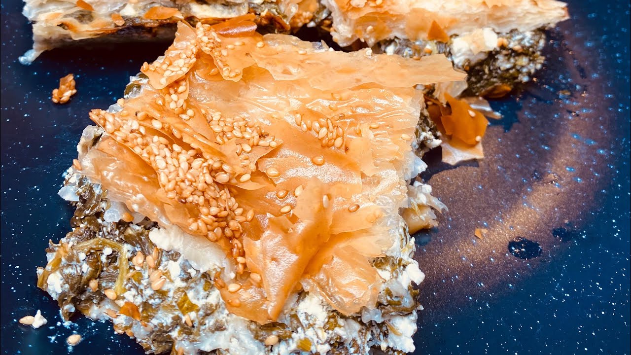 AUTHENTIC GREEK SPANAKOPITA | BRUNCH IDEAS | MEDITERRANEAN COOKING | ASMR | 