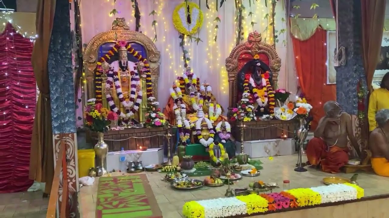 SHRI VISHNU MANDIRAM BHAJANAM GROUP AT JYOTHI MAHA SABHA