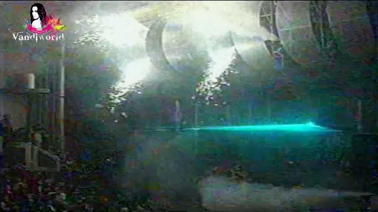 Δέσποινα Βανδή - Ρεπορτάζ για Rex 2000-2001 @ Star Channel