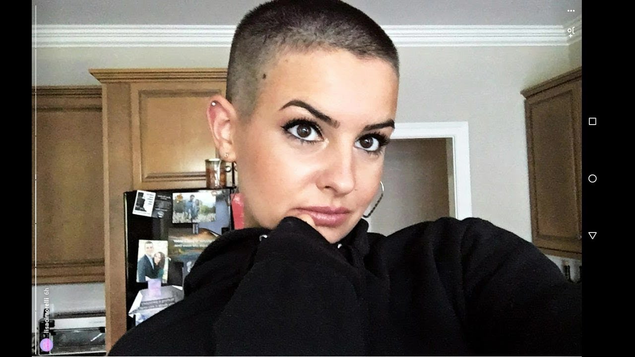 Lisa Cimorelli shaves her head