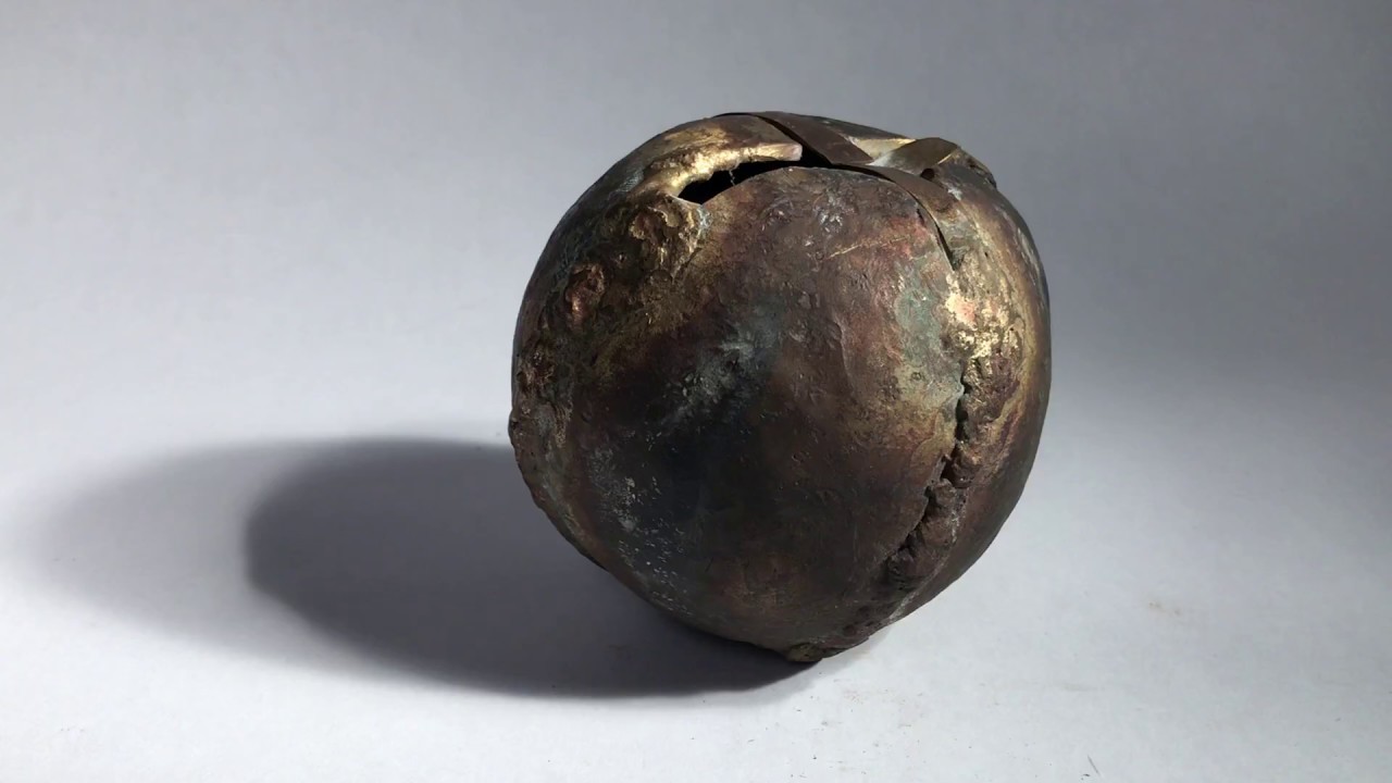 Untitled #1249 medium spherical plucked sound sculpture