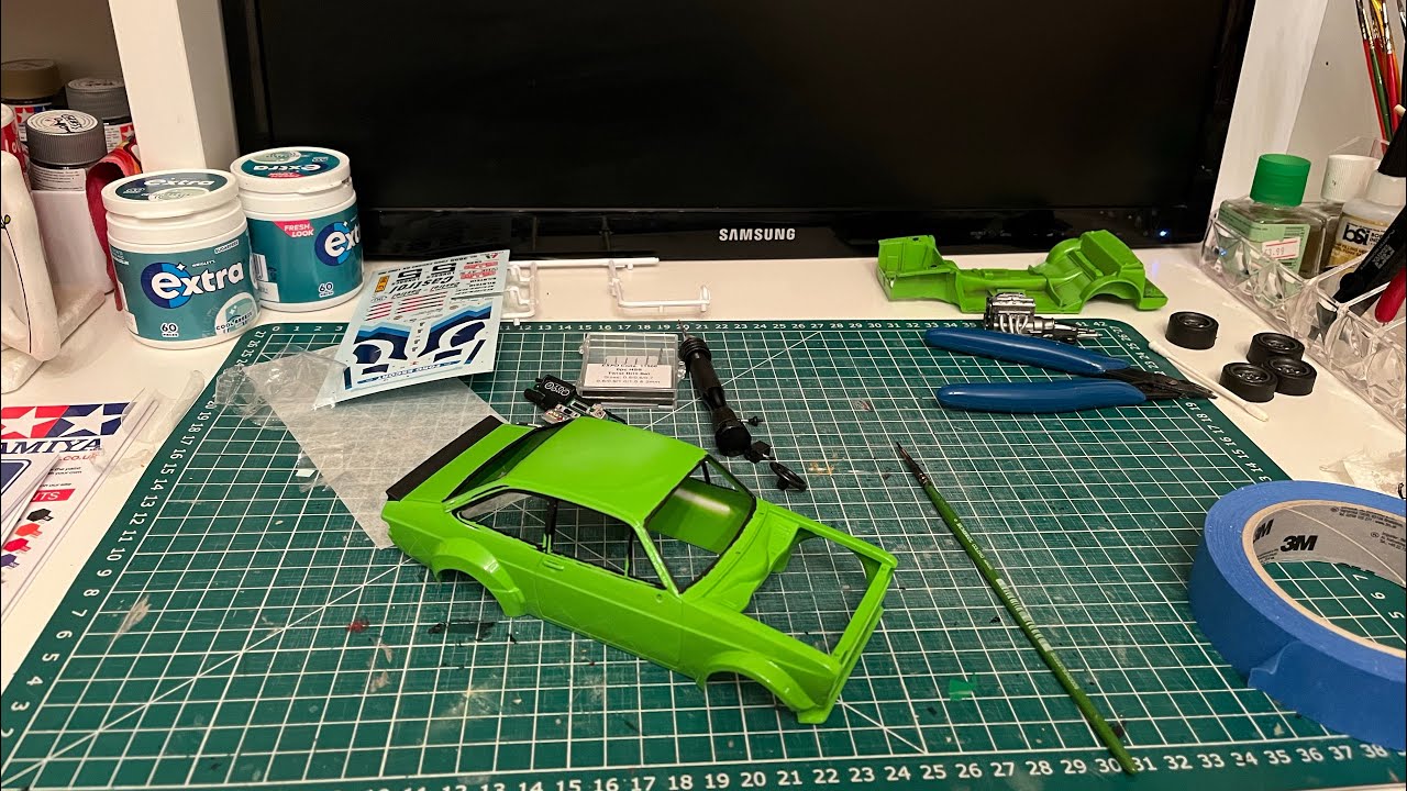 Update on the Ford escort mk2 rs1800 model kit by Italeri 1/24scale