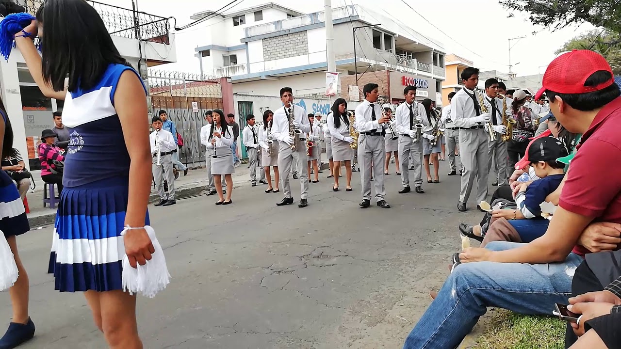 Desfile Unidad educativa 