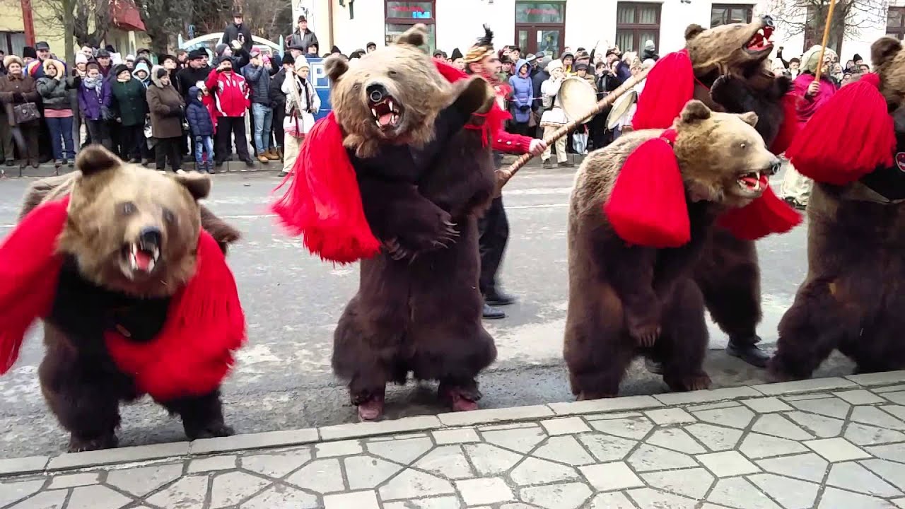 Urșii din Comănești - Bear dance (Traditional Romanian)