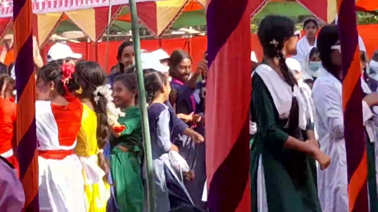 নান্দাইল পাইলট মহিলা  উচ্চ বিদ্যালয়.....