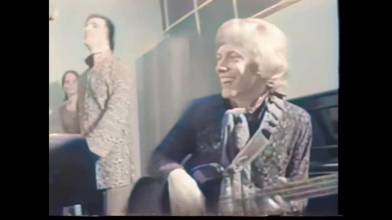 Moody Blues  -  Love And Beauty