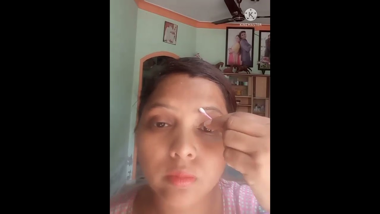 How to apply Olivia gold bleach on face #oliviagoldbleach #goldenskin #shorts #youtubeshorts