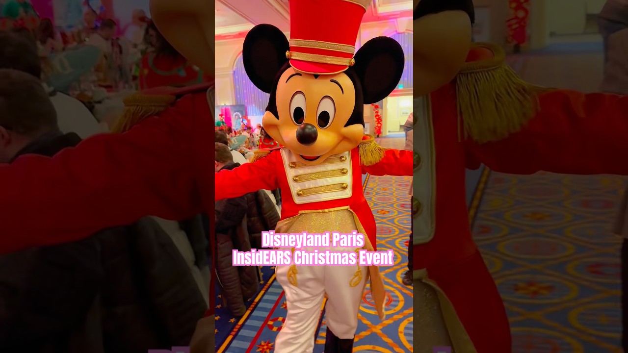Disneyland Paris InsidEARS Christmas Party!