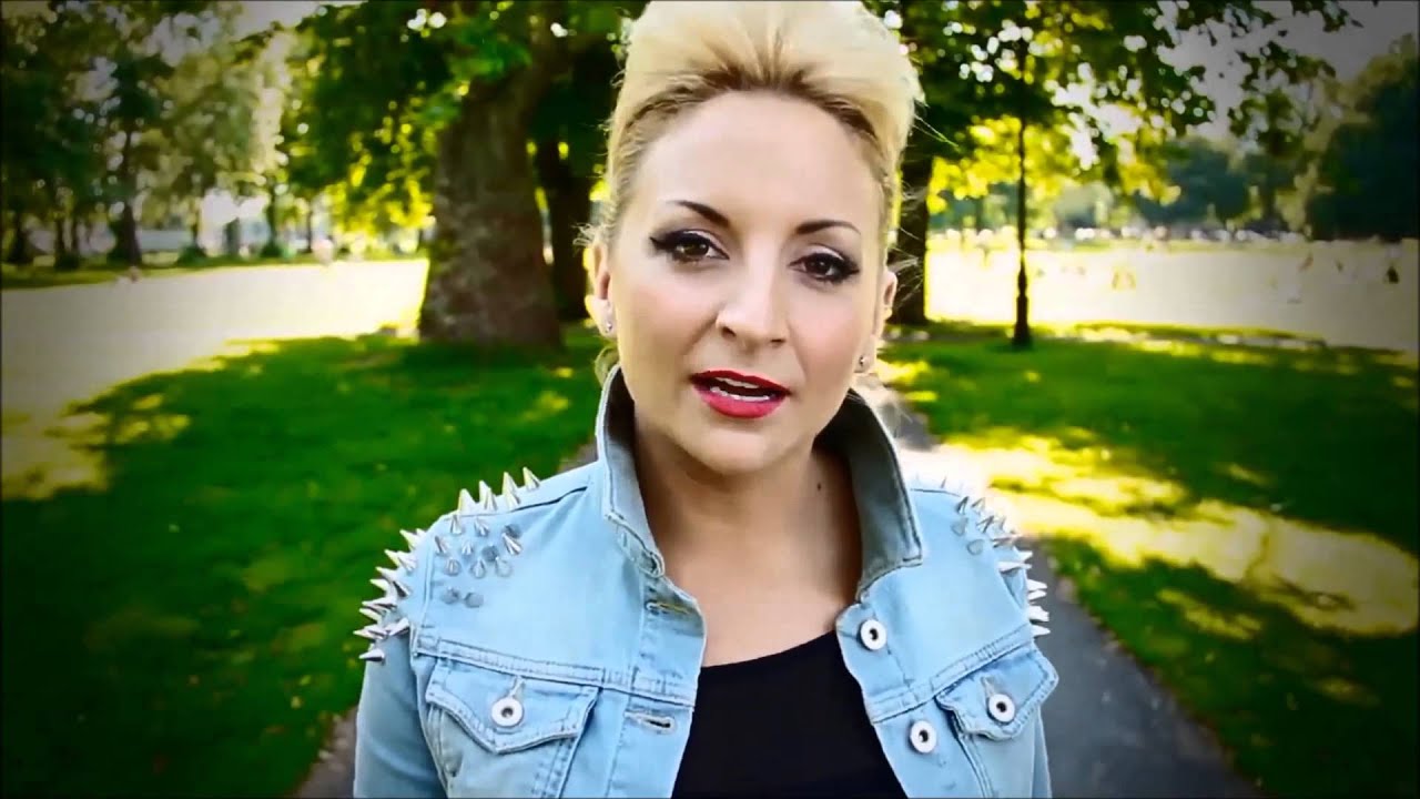 TV Presenter Showreel. Sally Jacks.