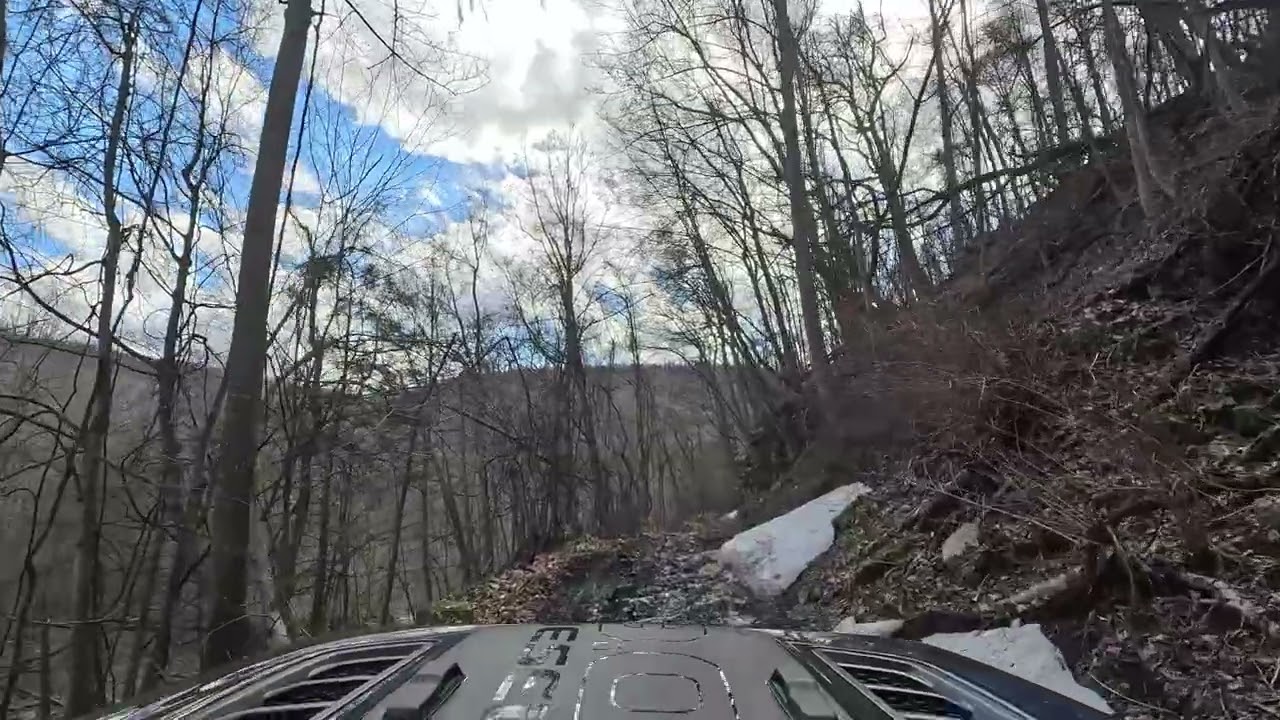 Wolf Den Run  - Trail 2103 -  Jeep 