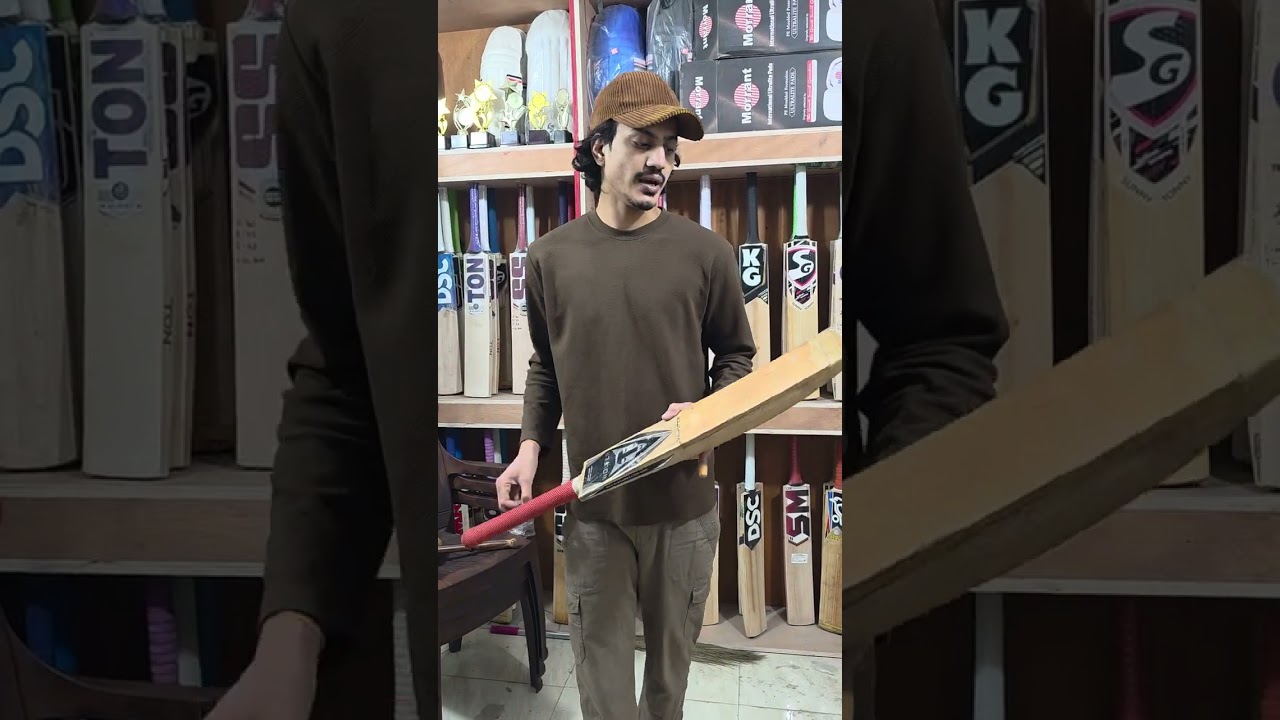 New and used bats available in delhi shop best discount very cheapest Cricket bet available. 