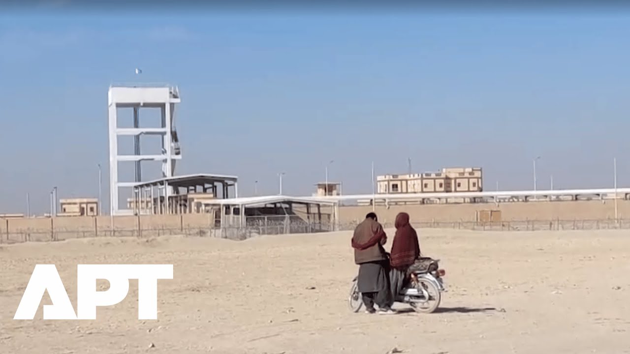 Chaman Border Sealed After Exchange of Fire, Dozens Stuck as Peace Talks Stall | APT