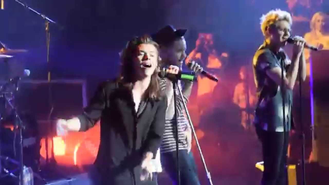 Jingle Ball Dallas - One Direction - History - 12.01.15
