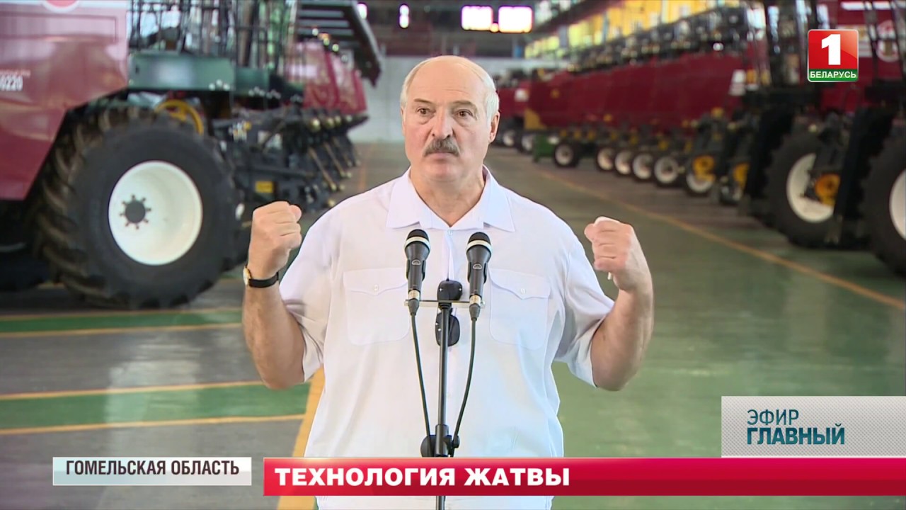 Президент Беларуси провел тест-драйв новой техники  