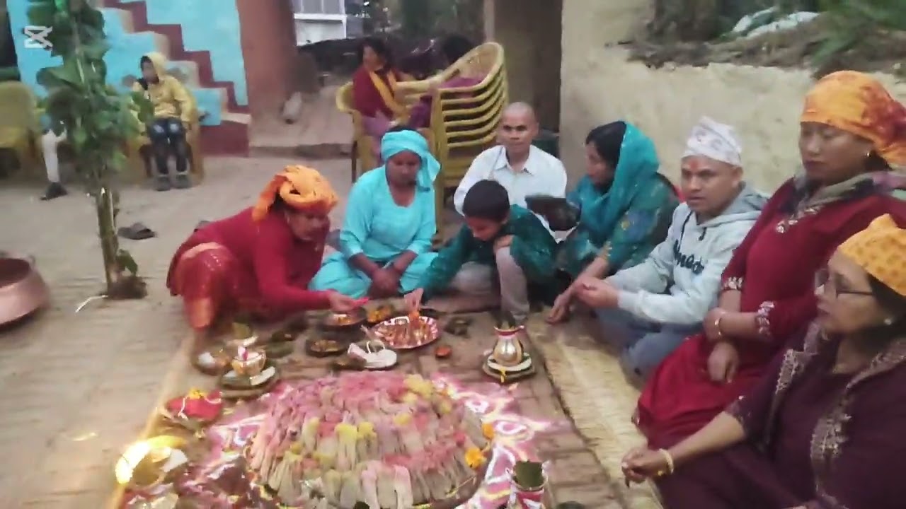 निमन्त्रणाहाम्रो आयुष्मान नाती श्री रोसिक डाँगीको उपनयनमा बटुकलाई भिक्षादान एवम् आशिर्वाद प्रदान हो