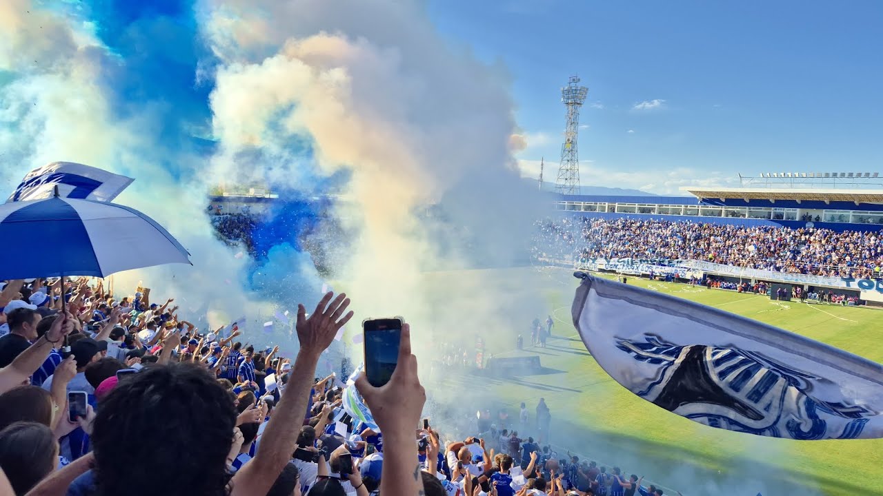GODOY CRUZ HINCHADA -DESDE LA TRIBUNA- vs San Martín De San Juan 2025