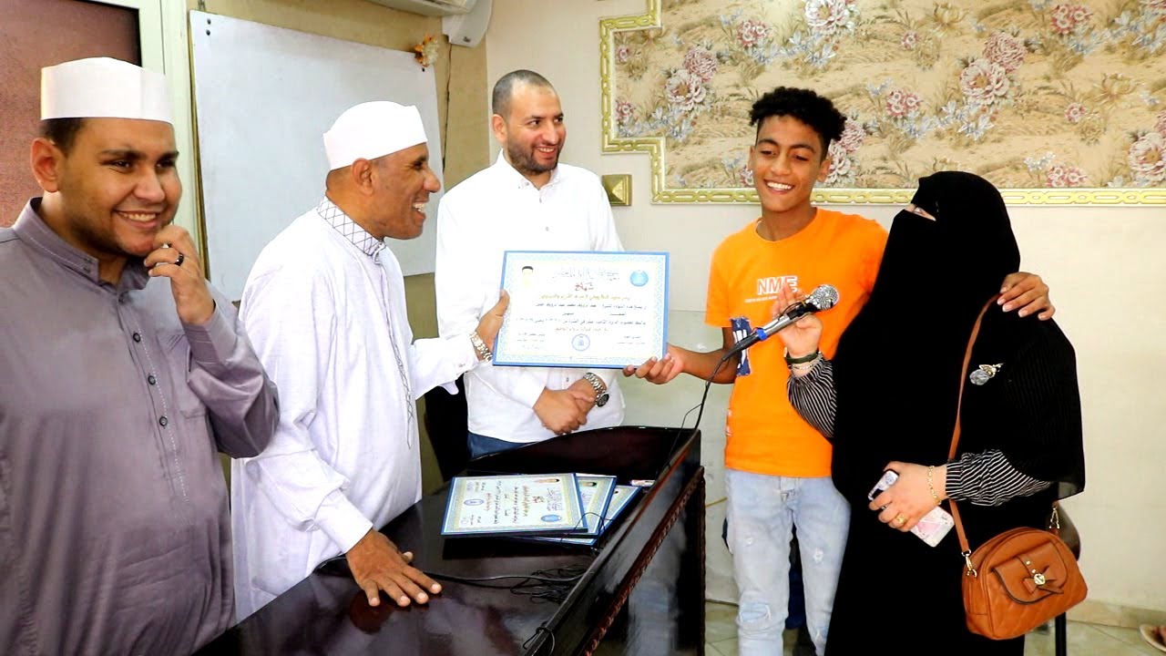 حفل تخرج الدورة الثامنة عشرة من معهد الطاروطي لإعداد القراء والمبتهلين