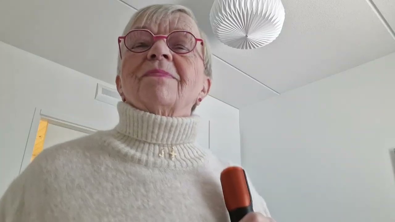 PIENEN PIENI ENKELI Esko Rahkosen lauluja 🎶🎶🧚‍♂️