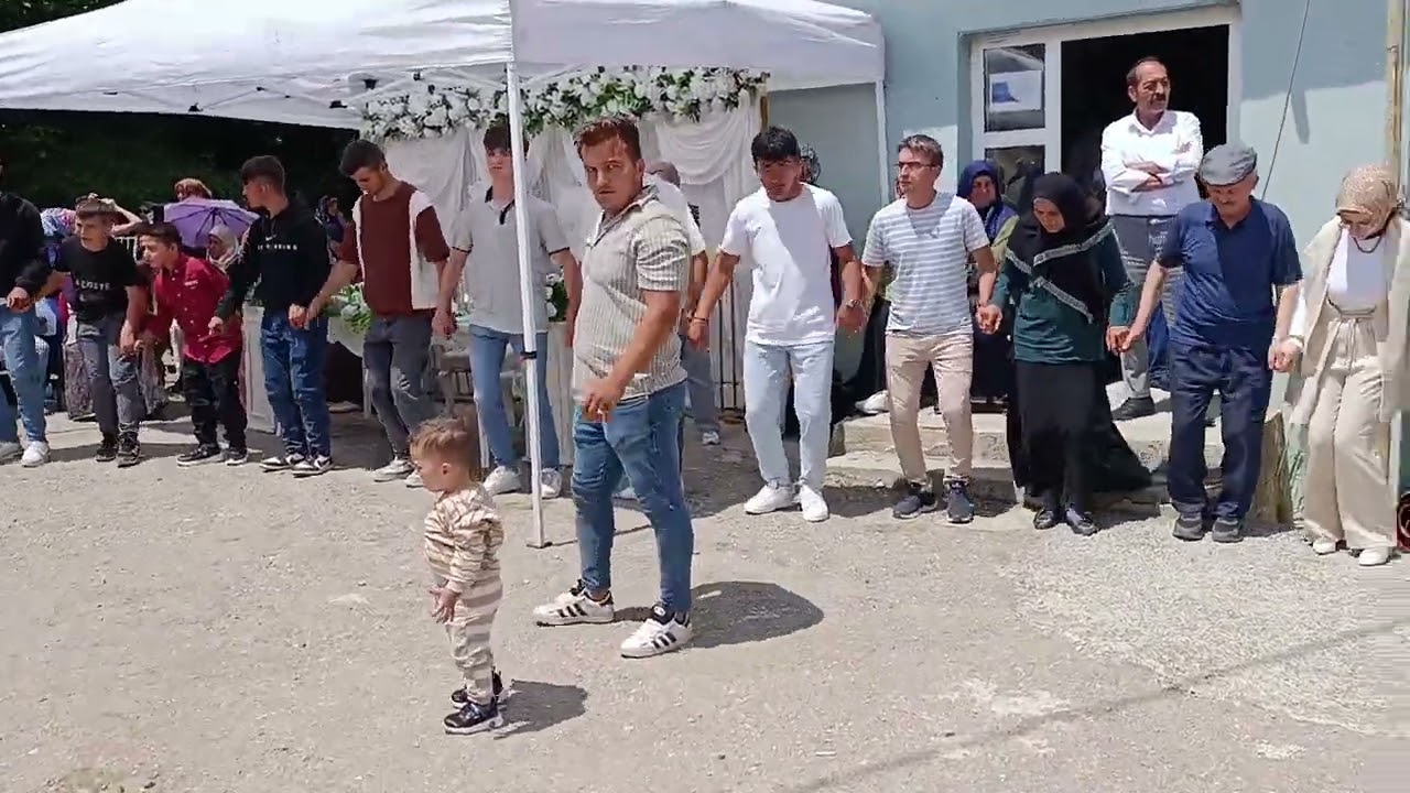 Kürtün gündoğdu köyü 15 haziran 2025 . MMurat özturkün düğünü