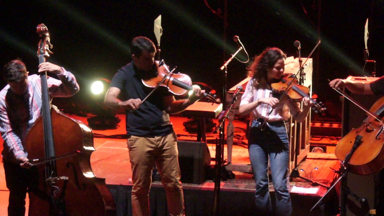 Avett Brothers 