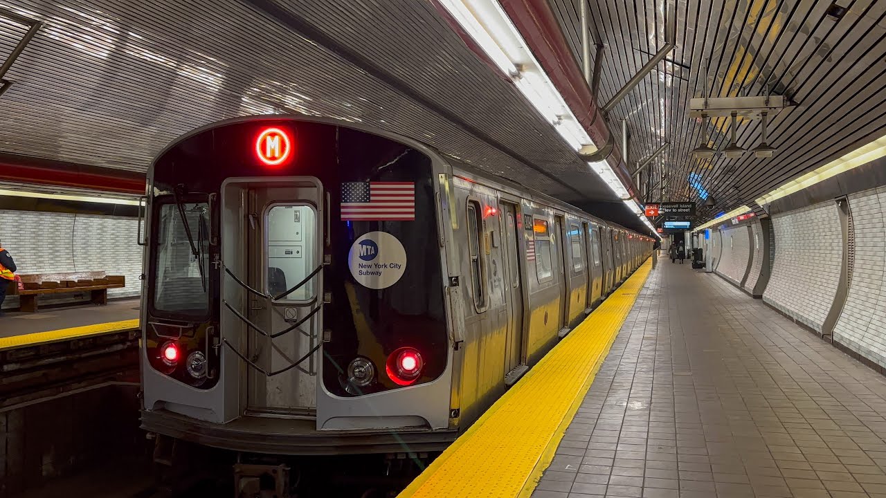 NYC Subway: (M) Train Action @ Roosevelt Island