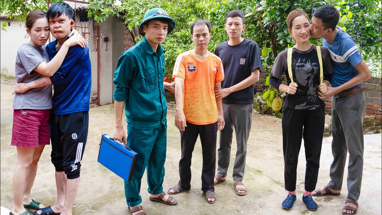 Finally, Thai's evil stepfather was arrested. Family reunited.Ly Tu Tien Hoa