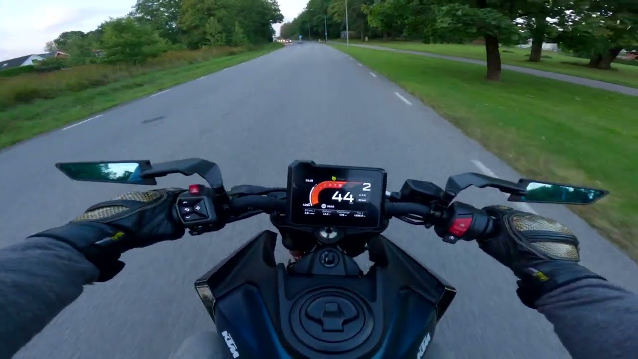 KTM 125 DUKE 2024︱PURE SOUND IXIL SLIP ON + Quickshifter︱4K