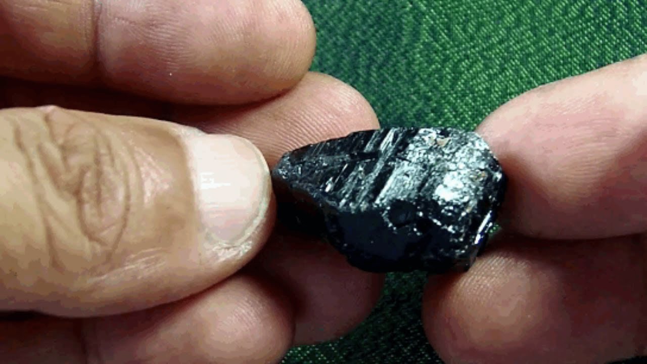 a pedra preciosa mais rara encontrada