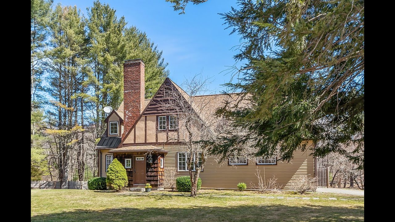 Video of 70 Farmers Cliff | Concord Massachusetts real estate & homes by Senkler, Pasley & Dowcett