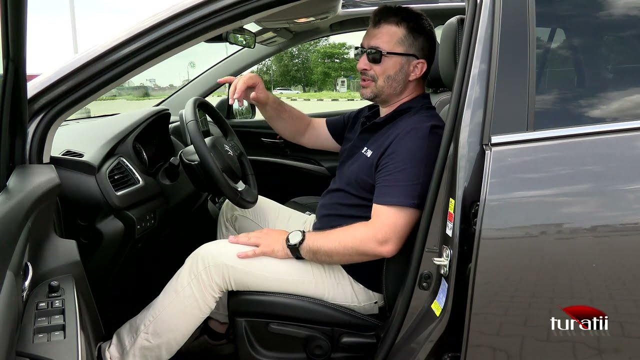 Suzuki S-CROSS Hybrid 48V 1,4l BoosterJet AT6 video 2 of 4