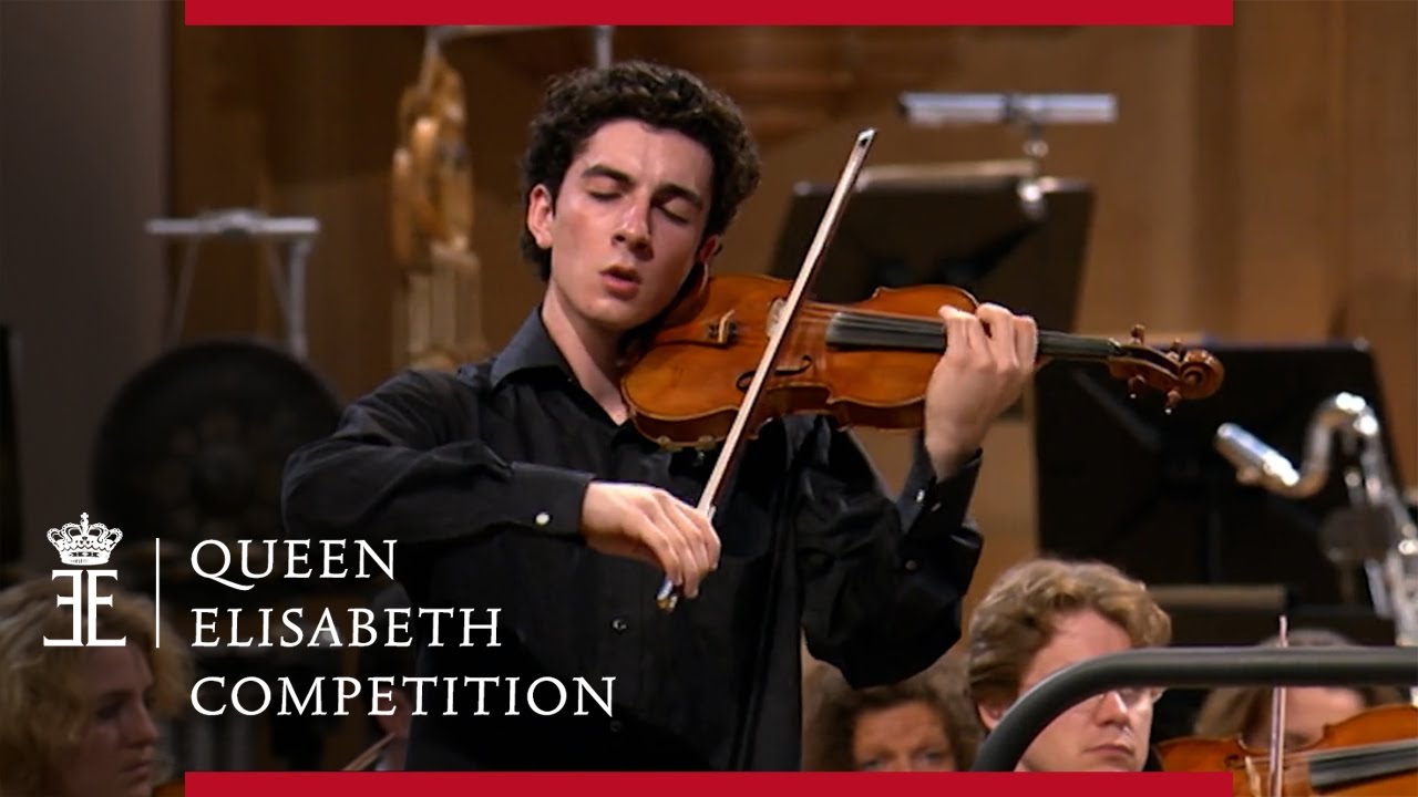 Shostakovich Violin Concerto n. 1 op. 77 | Sergey Khachatryan - Queen Elisabeth Competition 2005