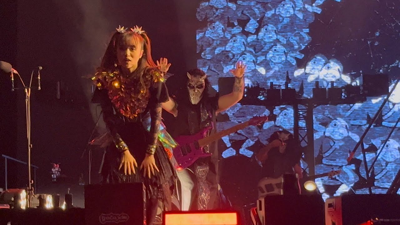 Babymetal - Metali! (with Kami band solo intro), Live at Velodrom, Berlin, 17 May, 2025.