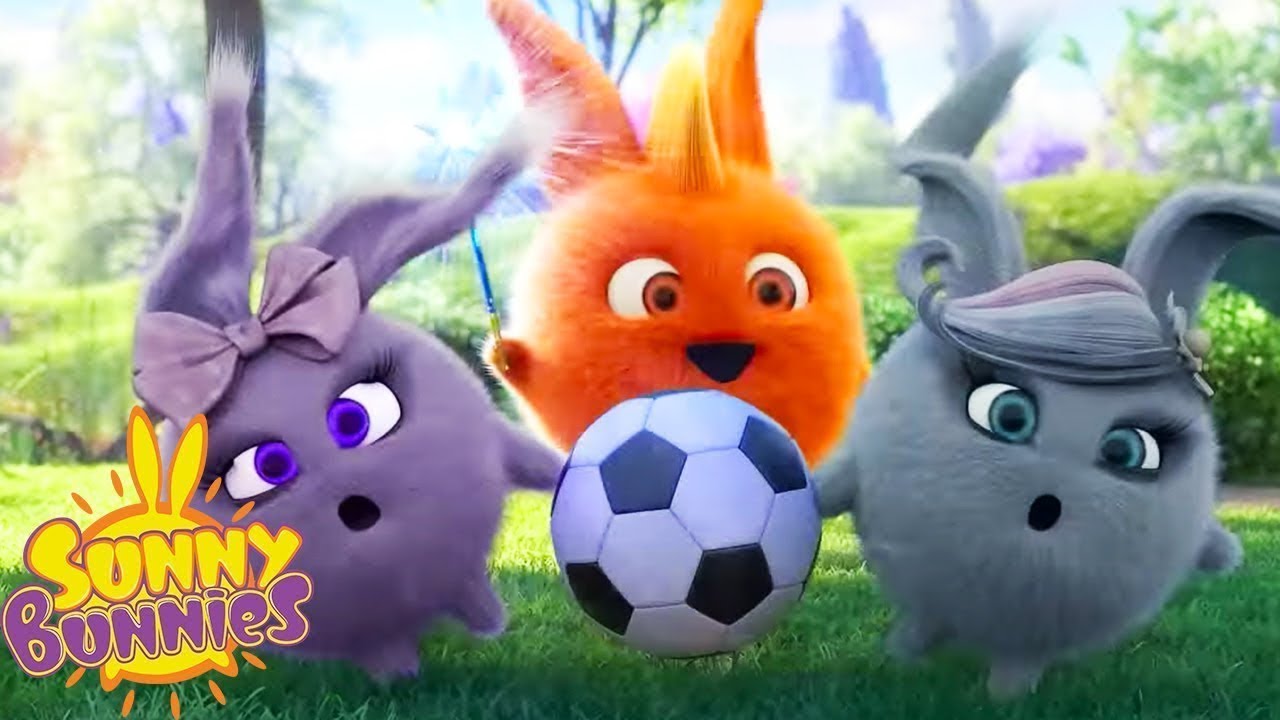 SUNNY BUNNIES - STAGIONE DI CALCIO | Cartoni animati per bambini | WildBrain Italiano